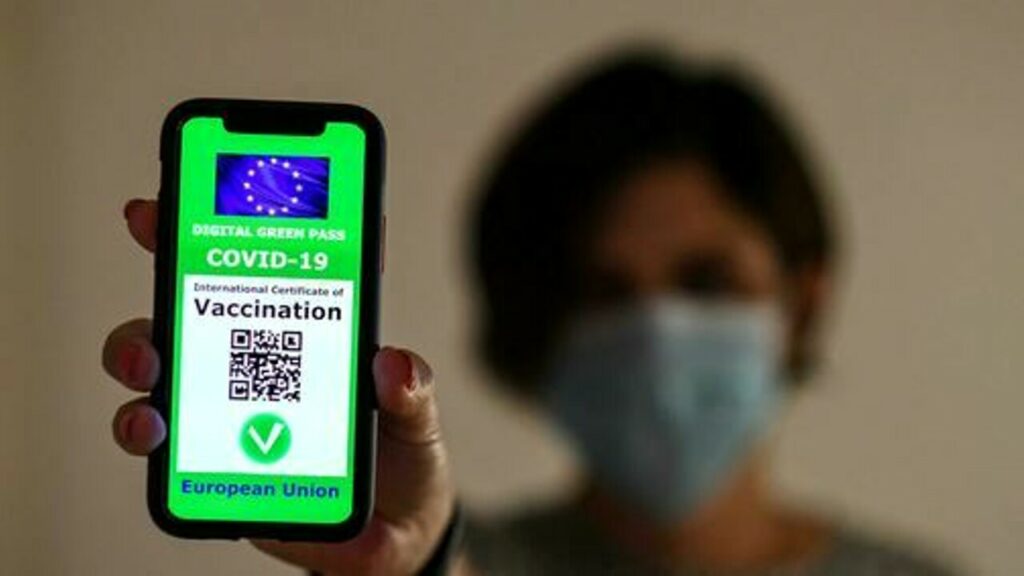 Green pass per gli studenti: l’appello dei sindaci per salvare la didattica in presenza. Tra i firmatari anche Fabrizia Pecunia, sindaca di Riomaggiore.